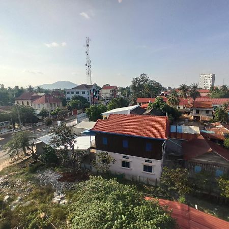 Pama Hotel Kampong Chhnang Exterior foto