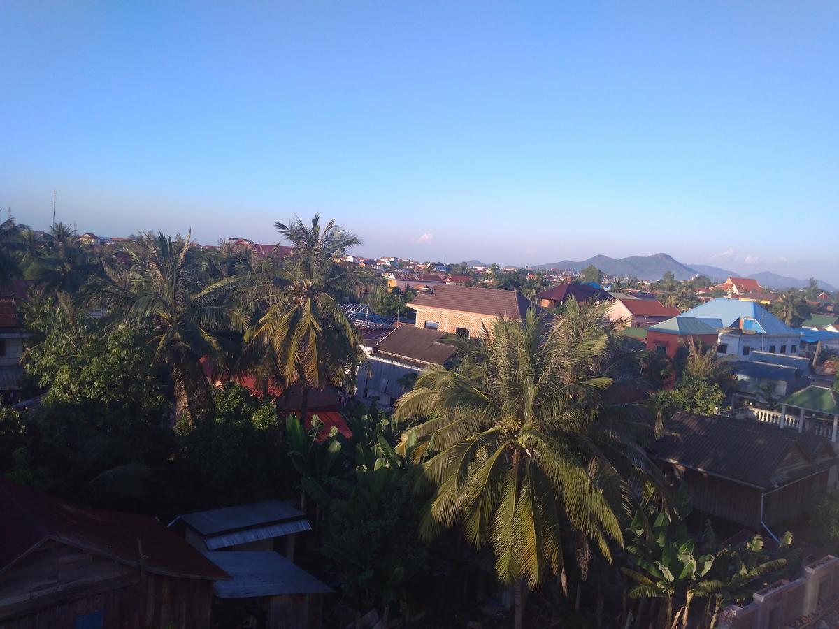 Pama Hotel Kampong Chhnang Exterior foto